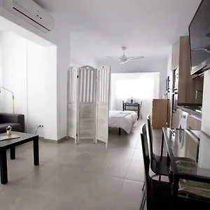Apartment Malagueta 10, Málaga